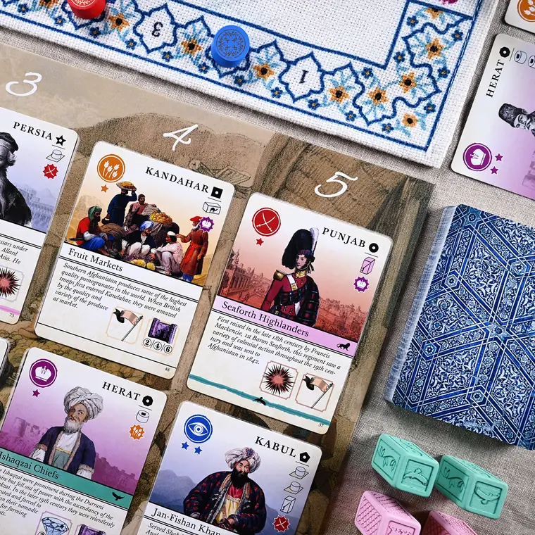 Cartas de corte en el mercado, junto al mapa